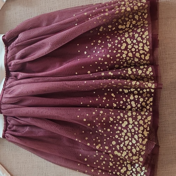 Adorable festive dress - like new - Picture 2 of 3